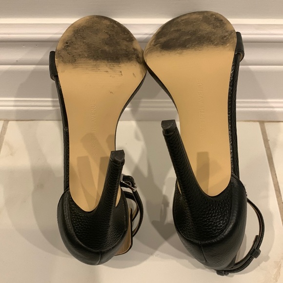 Like new Saks Fifth Avenue black leather sandals - Picture 2 of 2